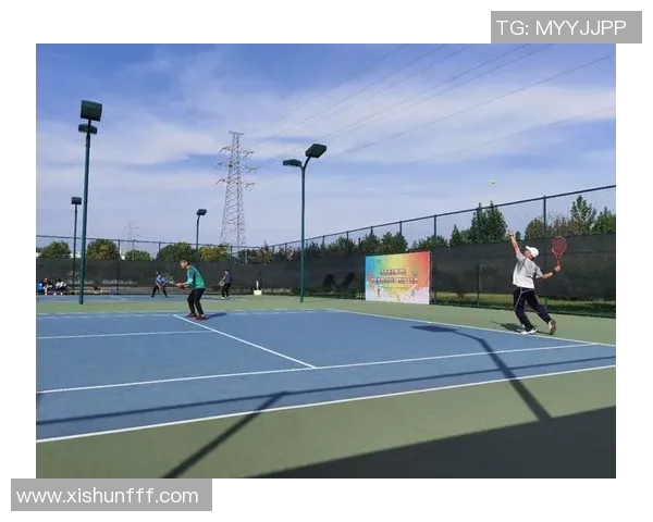 南京网球队的拼搏之路:从默默无闻到冠军荣耀的奋斗历程 南京网球队的拼搏之路:从默默无闻到冠军荣耀的奋斗历程