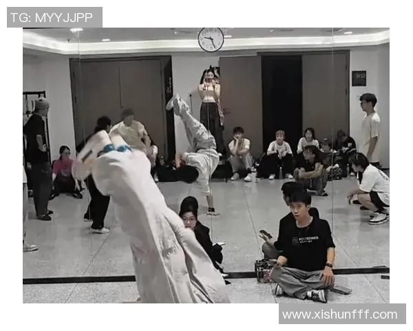 赛后分析:上海街舞队与重庆街舞队的表现与状态对比探讨 赛后分析:上海街舞队与重庆街舞队的表现与状态对比探讨