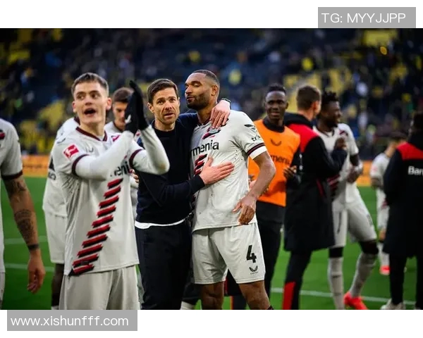 切尔西与基辅迪纳摩激战正酣比赛精彩瞬间回顾与分析