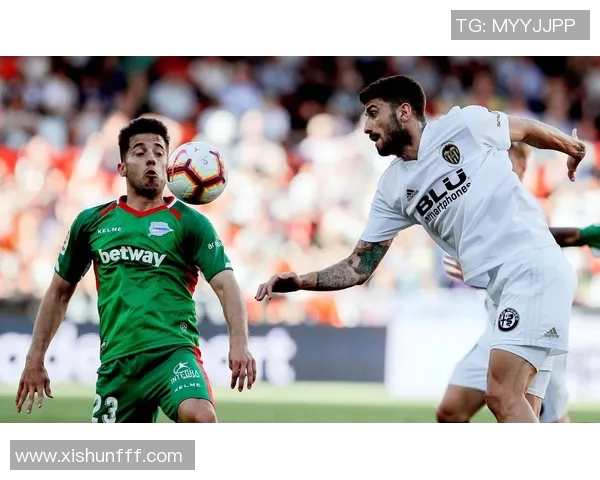 皇马与巴伦西亚历史交锋战绩分析及最新动态回顾