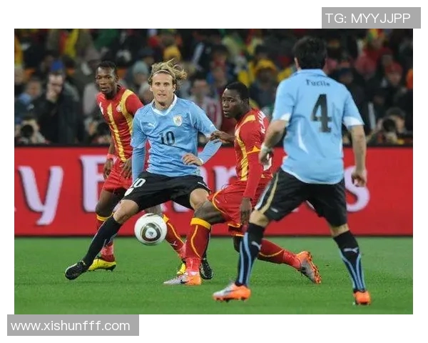 意大利与乌拉圭足球历史交锋回顾与精彩瞬间分析